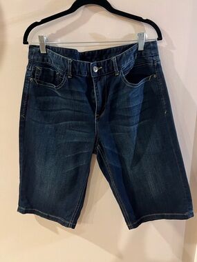 Christopher & Banks Dark Blue Denim Bermuda Jean Shorts Size 12 Like New